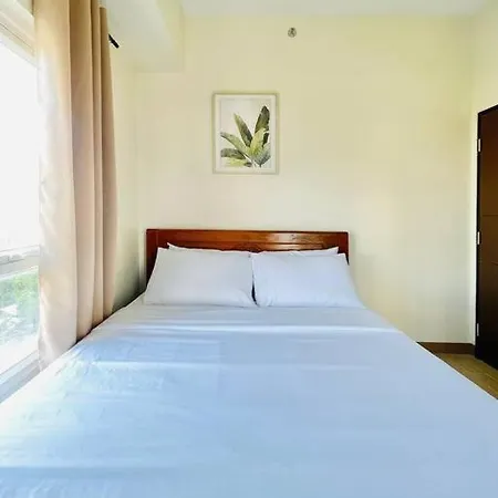 21 Prime Location Family Suite Iloilo City Exterior photo