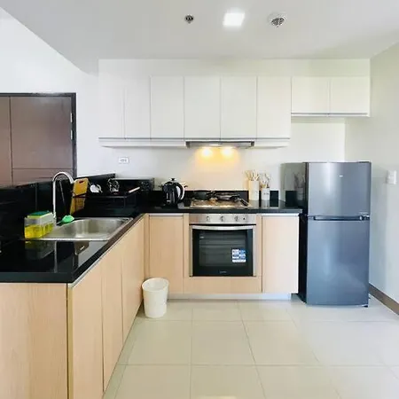 21 Prime Location Family Suite Iloilo City Exterior photo