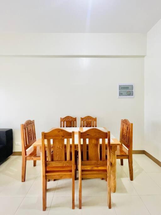 Apartment 21 Prime Location Family Iloilo City